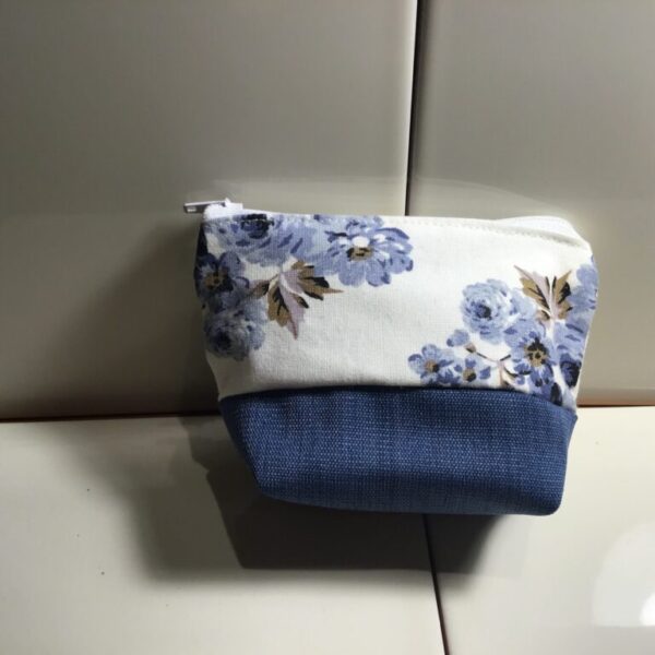 Small Cosmetic Bag - Blue & Chocolate Rose