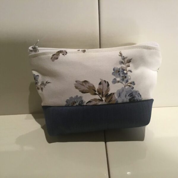 Medium Cosmetic Bags - Blue & Chocolate Floral